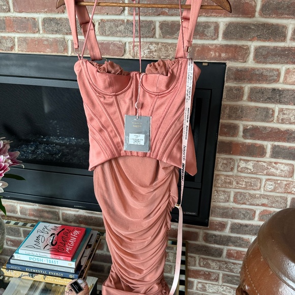 House of CB Tayla Antique Rose Corset Midi Dress - Picture 7 of 10